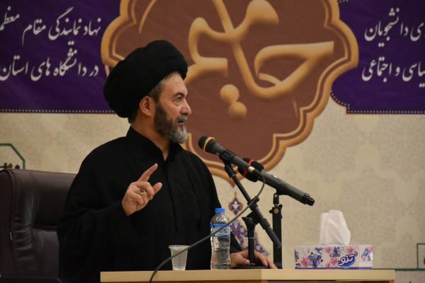 پیشرفت های علمی کشور، از دستاوردهای انقلاب اسلامی است/ مطالبه گری اصولی و جهاد علمی از رسالت های دانشجویی است