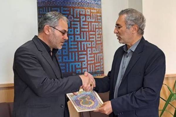 ارتقای درجه‌های ۷ شهرداری استان اردبیل