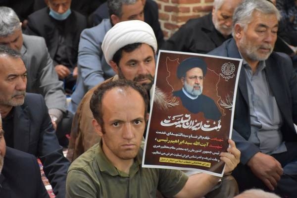 اجتماع حسینیان اردبیل در سوگ شهادت رئیس جمهور