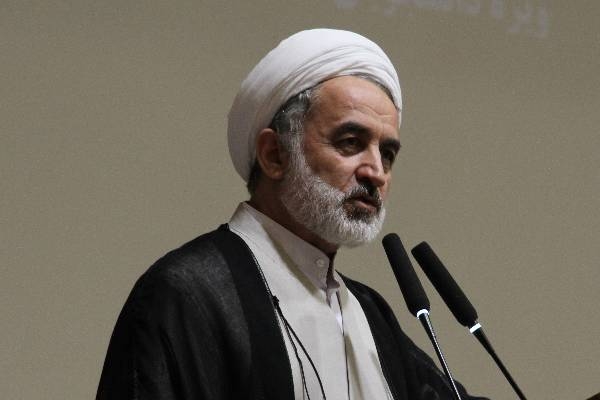 هم‌سطح بودن زوجین، مهمترین عامل قوام زندگی است