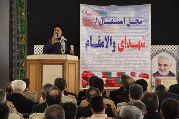 شهدا با دست خالی، تاریخ را فتح کردند