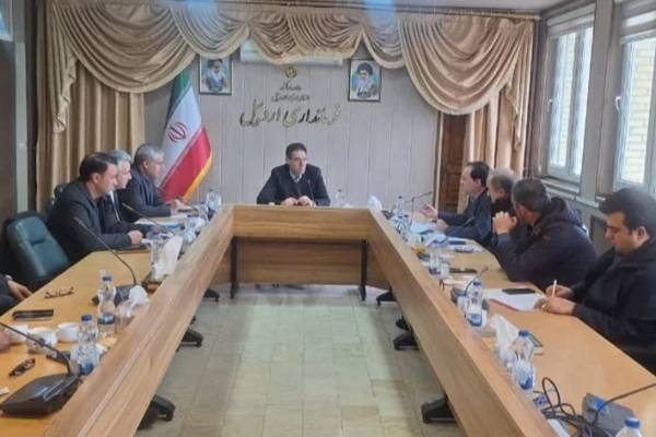 خسارات صاحبان مغازه های آسیب دیده بازار صدف اردبیل جبران می‌شود