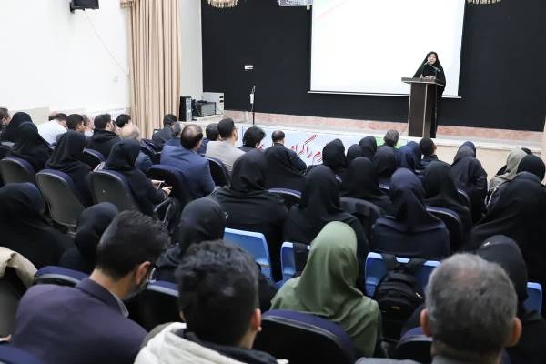 مربیگری، خدمتی مقدس برای ساختن آینده کشور است