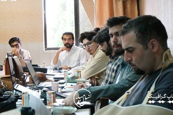 ورکشاپ تخصصی گرافیک با محوریت جوانی جمعیت در اردبیل